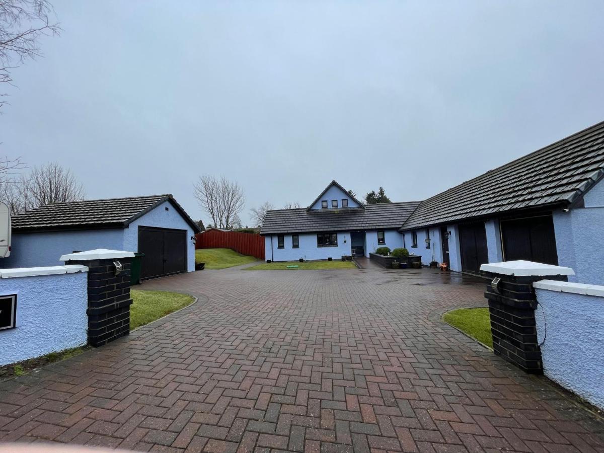 Lindas Retreats Self Catering Accommodation 1 Bedroom Cottage Or 3 Bedroom House Tomintoul Eksteriør billede
